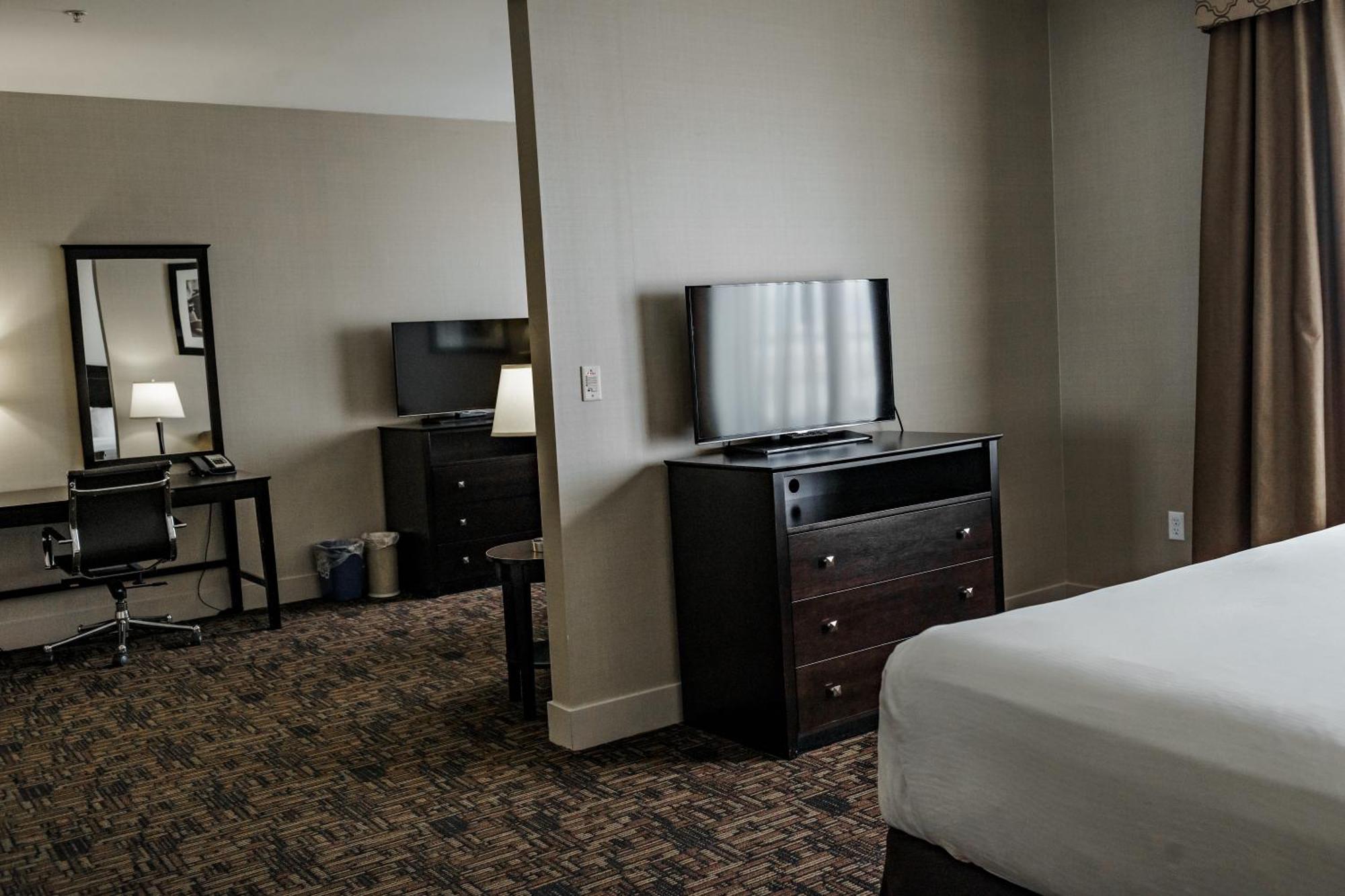 Radisson Hotel Edmonton Airport Leduc Buitenkant foto