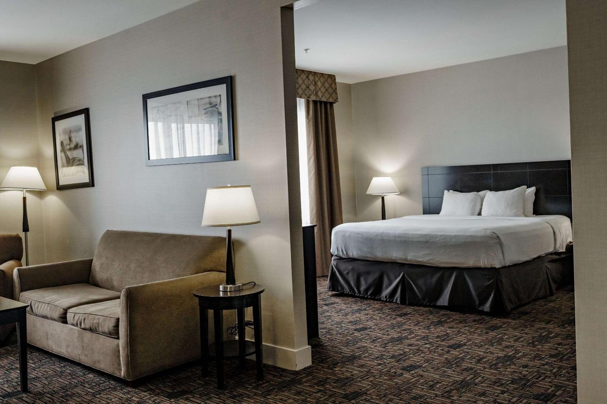 Radisson Hotel Edmonton Airport Leduc Buitenkant foto